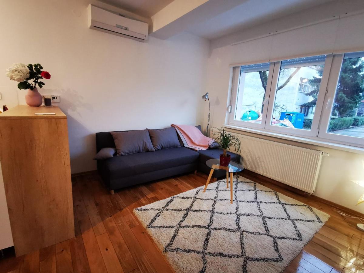 Angela Apartment Загреб Екстер'єр фото