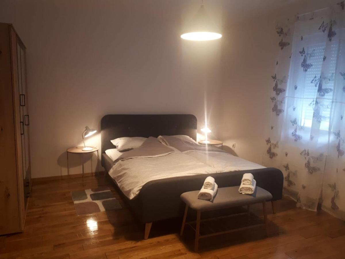 Angela Apartment Загреб Екстер'єр фото